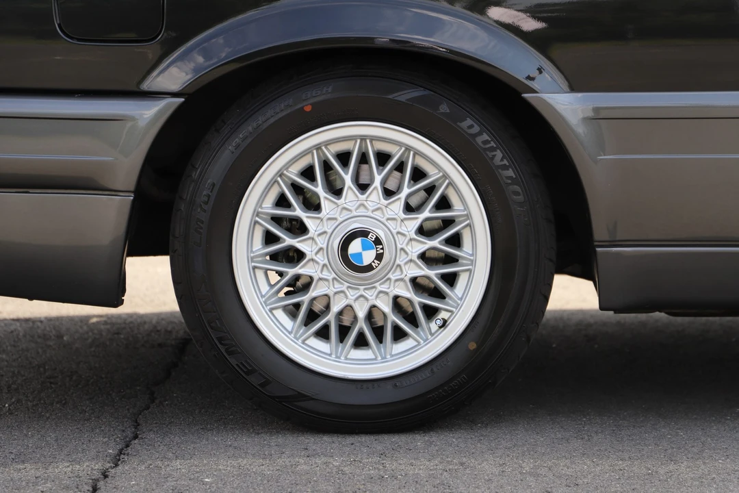 1991 BMW E30 3 Series - Image 24 of 31