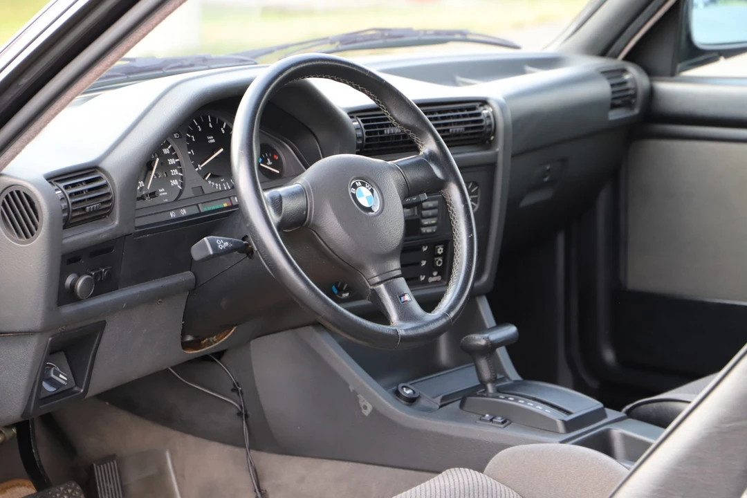 1991 BMW E30 3 Series - Image 27 of 31