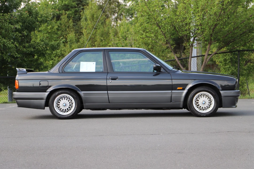 1991 BMW E30 3 Series - Image 7 of 31