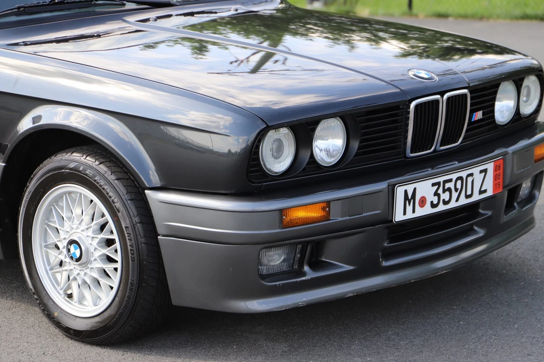 1991 BMW E30 3 Series - Image 17 of 31