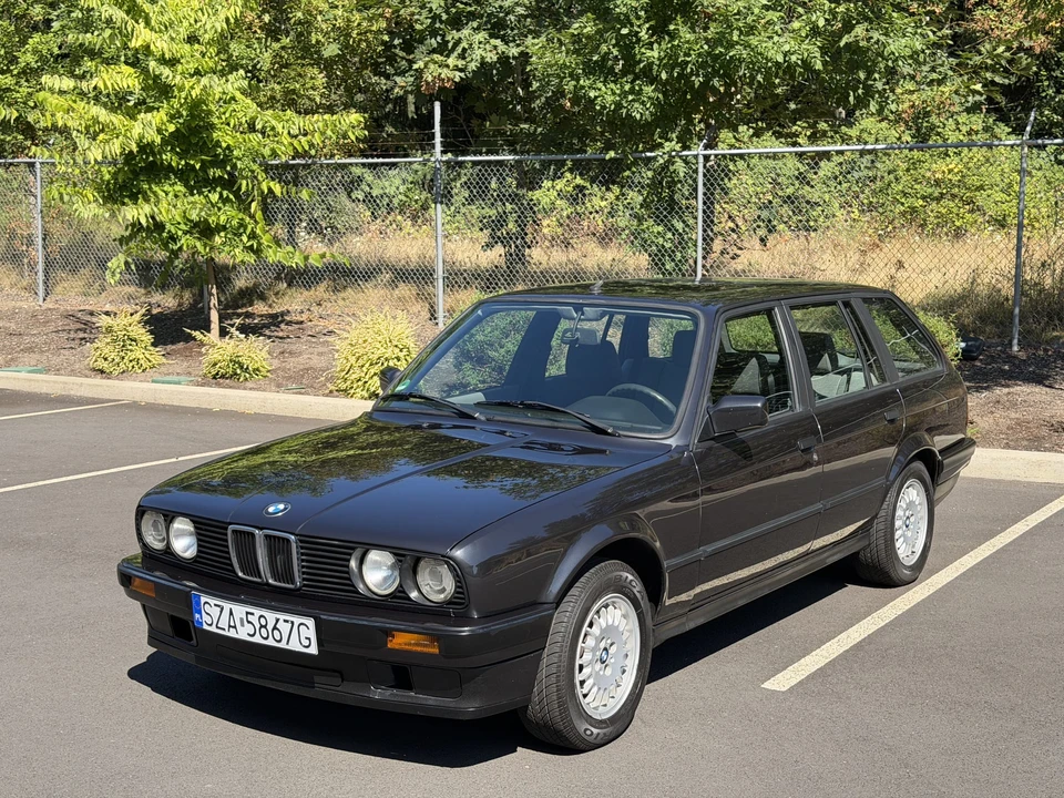 1991 BMW E30 3 Series - Image 2 of 31