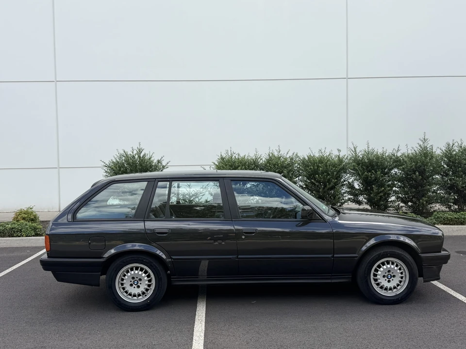 1991 BMW E30 3 Series - Image 13 of 31