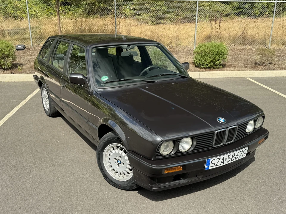 1991 BMW E30 3 Series - Image 10 of 31