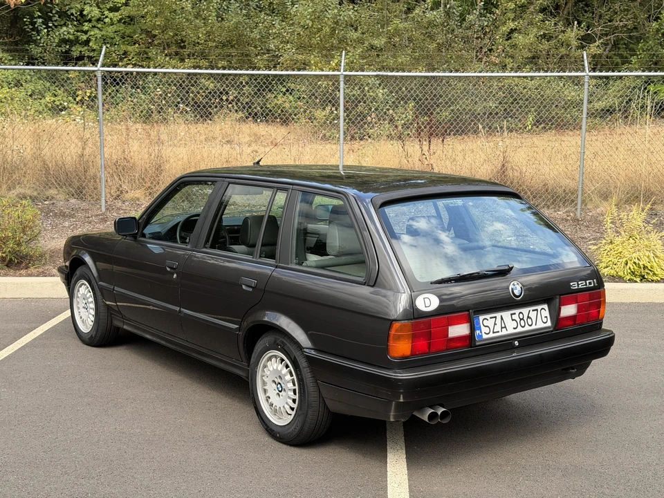 1991 BMW E30 3 Series - Image 23 of 31