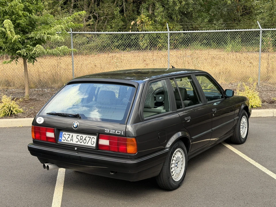 1991 BMW E30 3 Series - Image 15 of 31