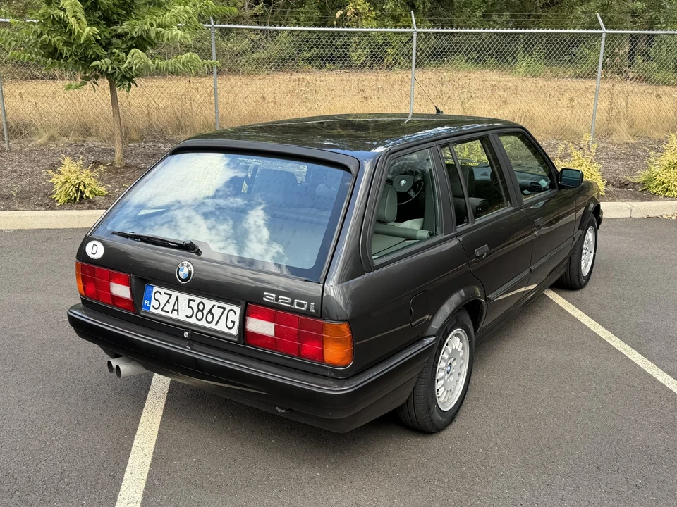 1991 BMW E30 3 Series - Image 16 of 31