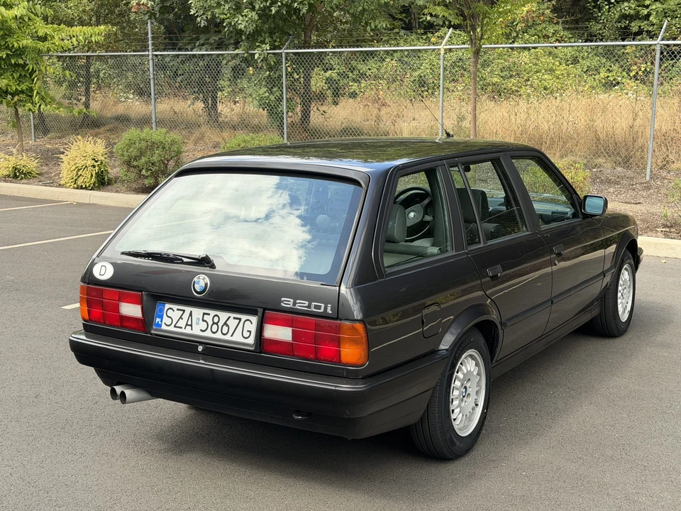1991 BMW E30 3 Series - Image 18 of 31