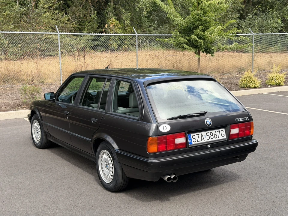 1991 BMW E30 3 Series - Image 21 of 31