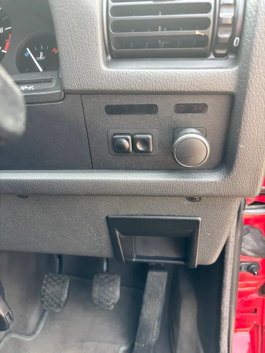 1991 BMW E30 3 Series - Image 28 of 30