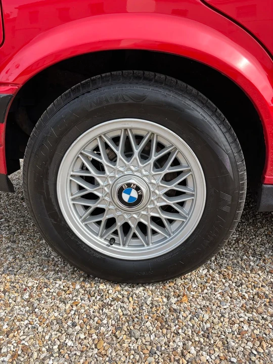 1991 BMW E30 3 Series - Image 18 of 30