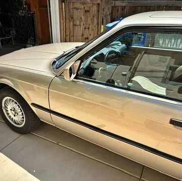 1991 BMW 325i
