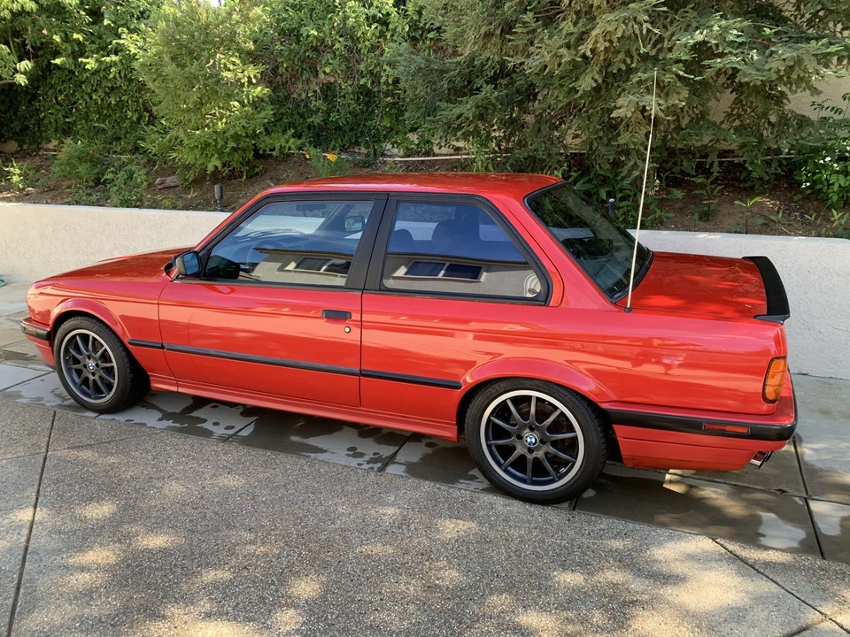 1991 BMW E30 3 Series - Image 9 of 31