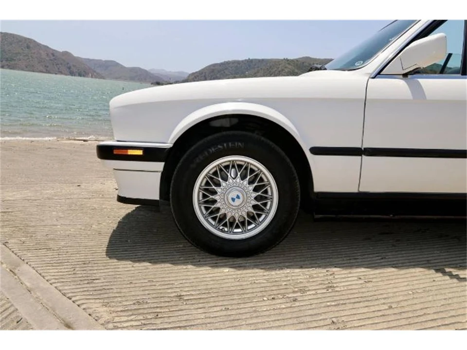 1991 BMW E30 3 Series - Image 13 of 25