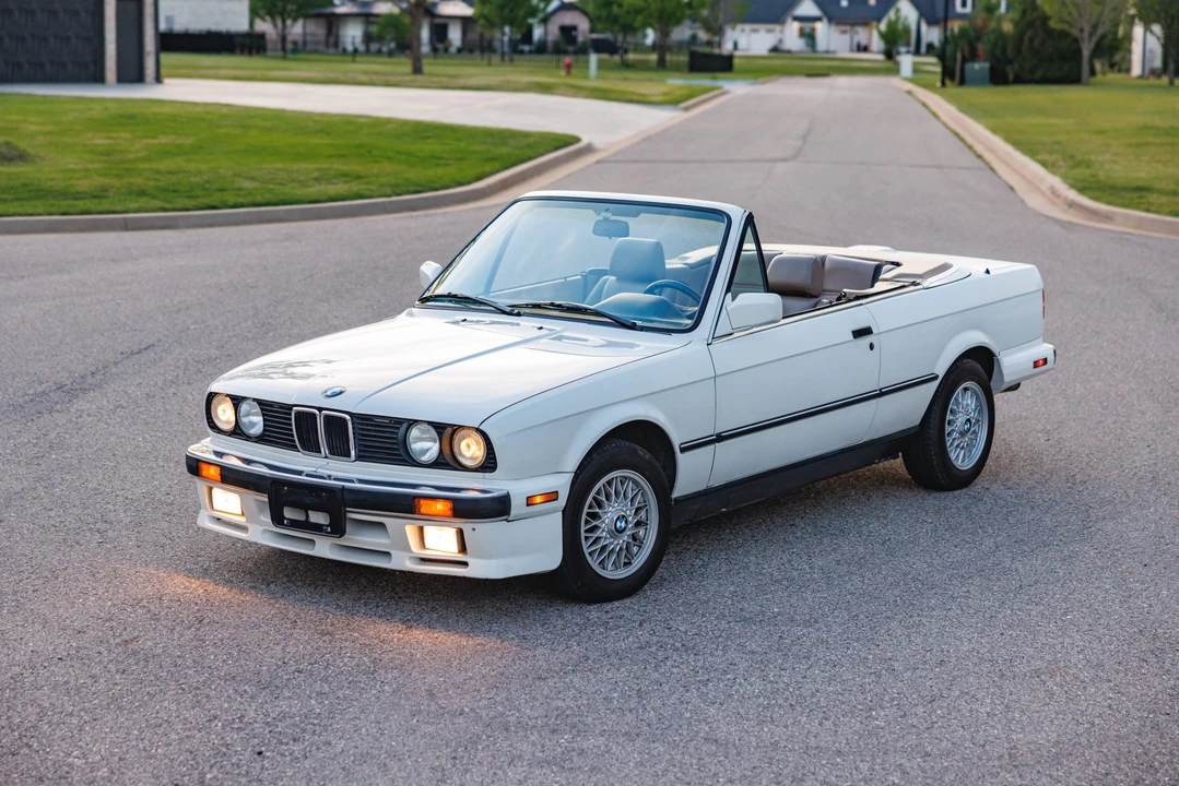 1991 BMW E30 3 Series - Image 14 of 31