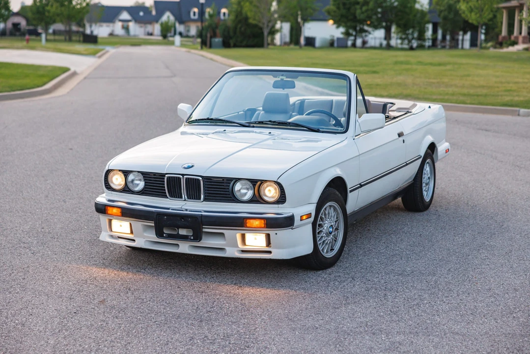 1991 BMW E30 3 Series - Image 13 of 31