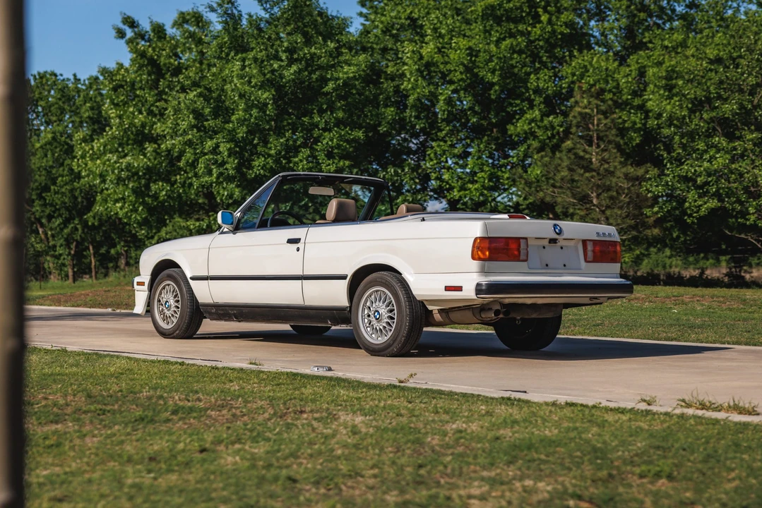 1991 BMW E30 3 Series - Image 6 of 31