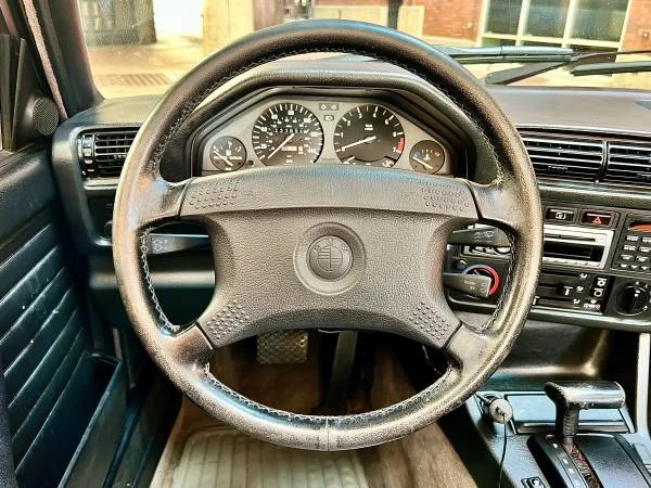 1991 BMW E30 3 Series - Image 10 of 15