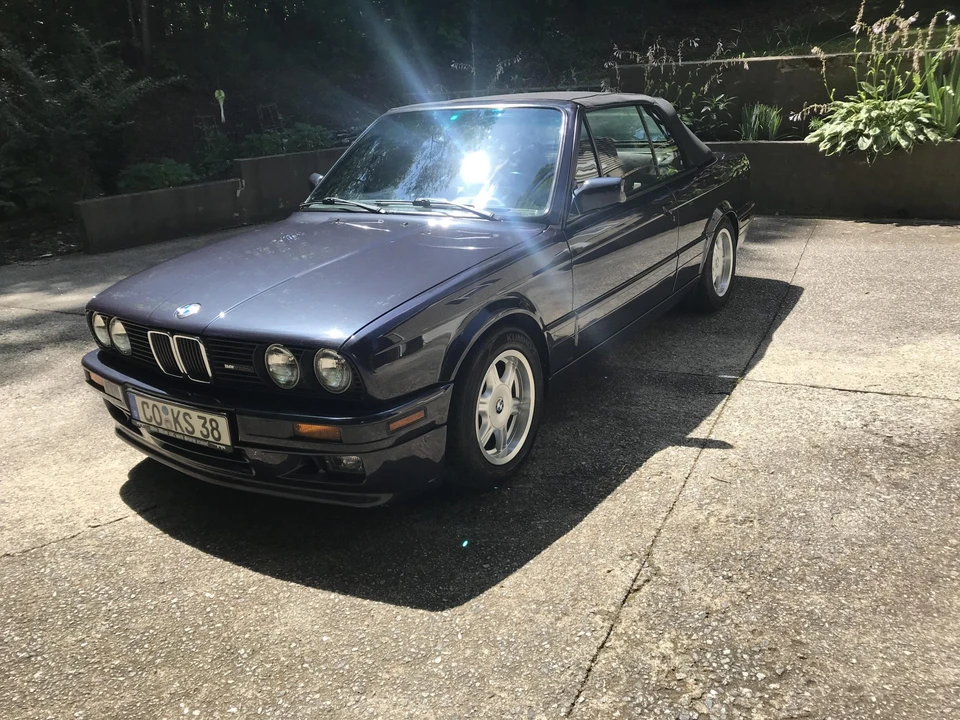 1991 BMW E30 3 Series - Image 13 of 31