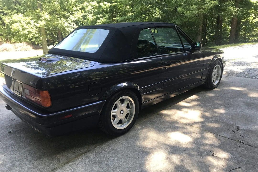 1991 BMW E30 3 Series - Image 19 of 31