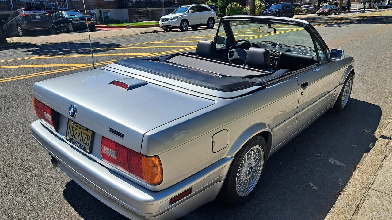 1991 BMW E30 3 Series - Image 6 of 31