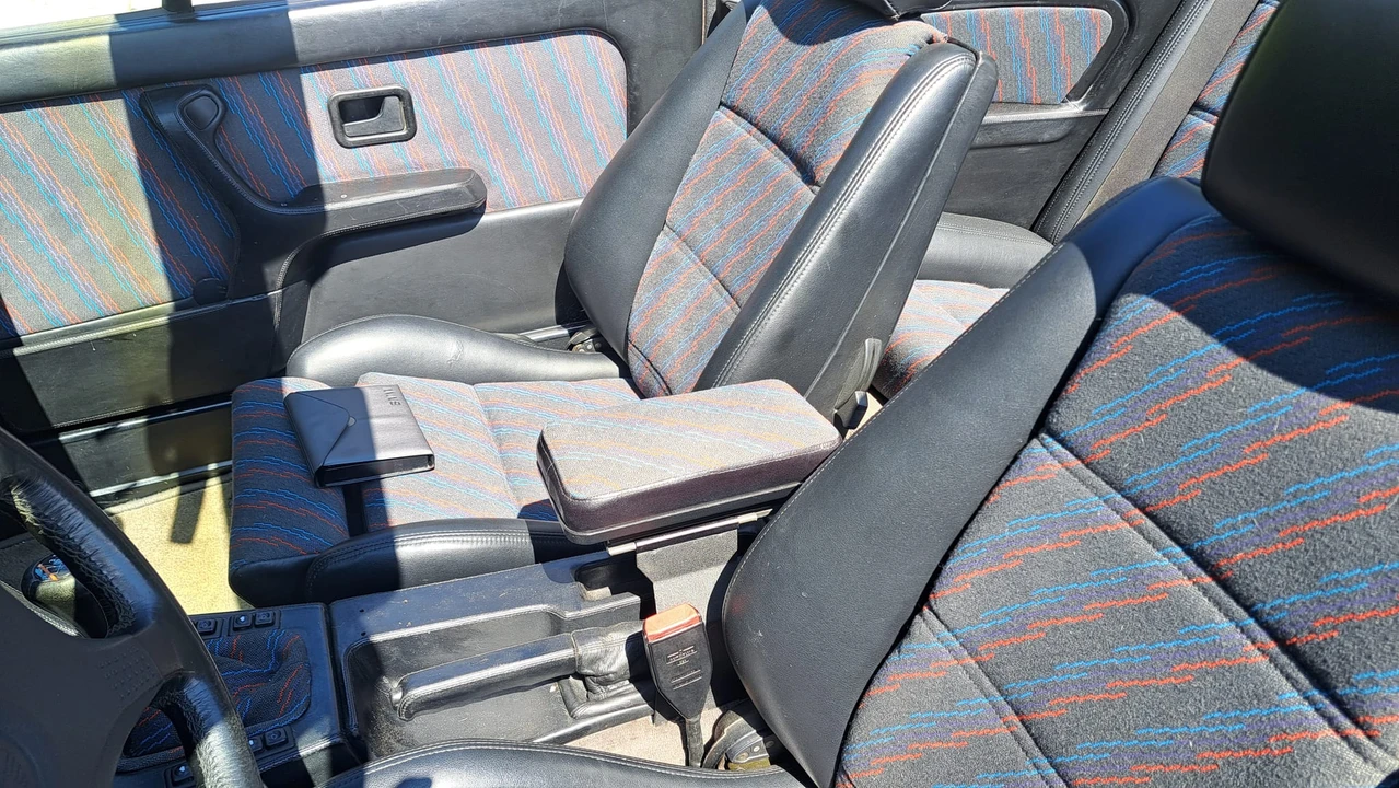 1991 BMW E30 3 Series - Image 21 of 31