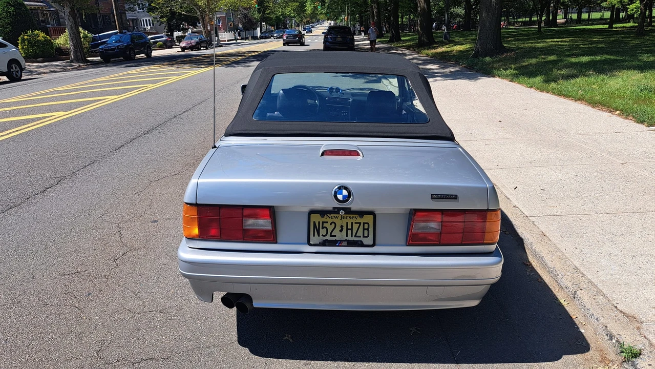 1991 BMW E30 3 Series - Image 10 of 31