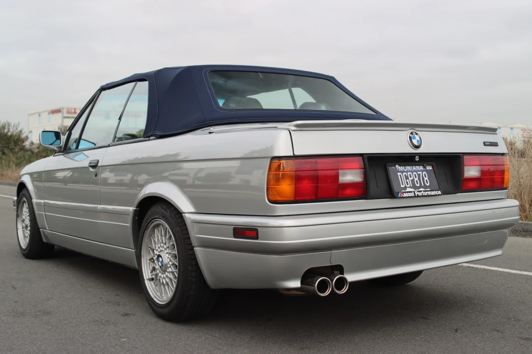 1991 BMW E30 3 Series - Image 14 of 31