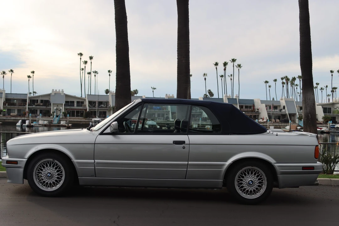 1991 BMW E30 3 Series - Image 7 of 31