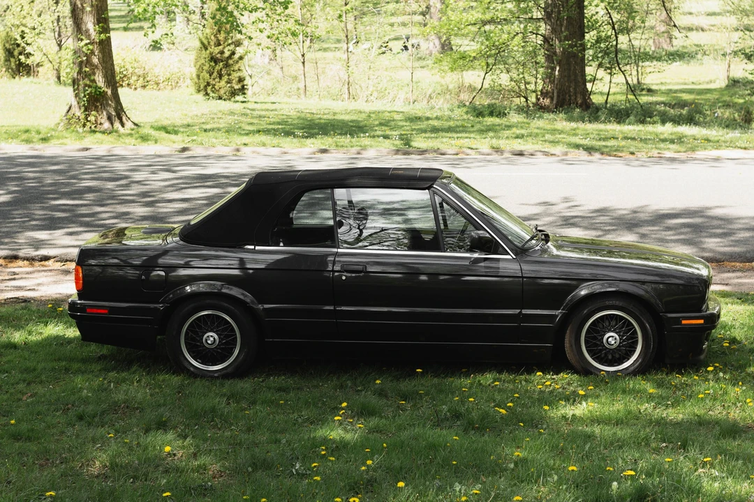 1991 BMW E30 3 Series - Image 13 of 31