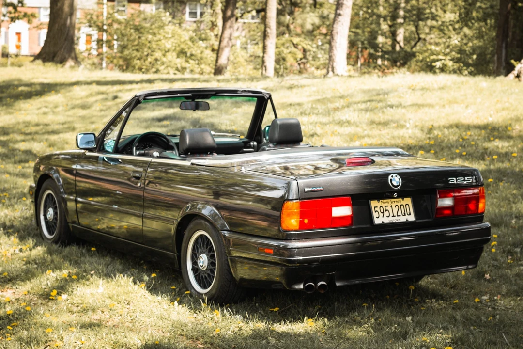1991 BMW E30 3 Series - Image 3 of 31