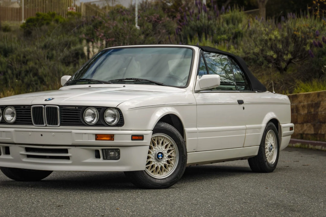1991 BMW E30 3 Series - Image 3 of 31