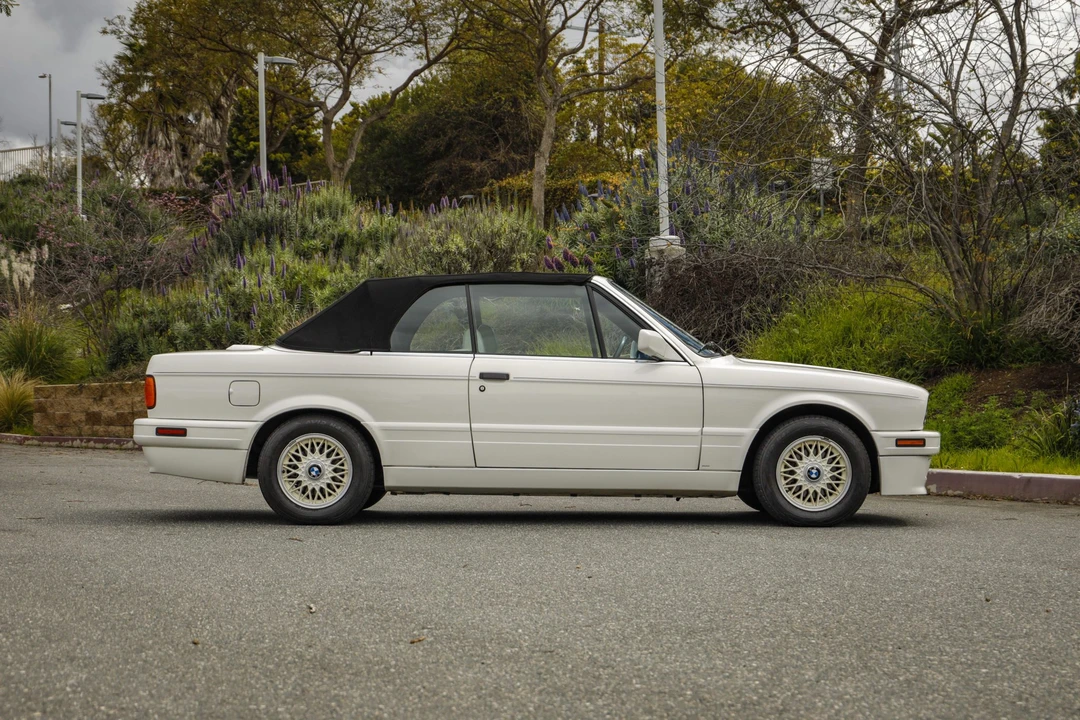 1991 BMW E30 3 Series - Image 12 of 31