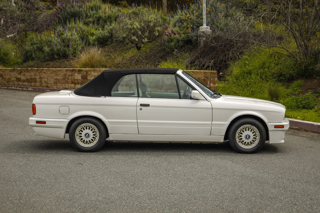 1991 BMW E30 3 Series - Image 11 of 31