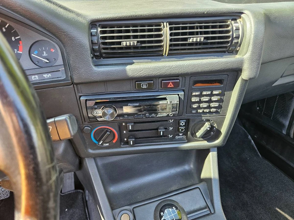 1991 BMW E30 3 Series - Image 18 of 21