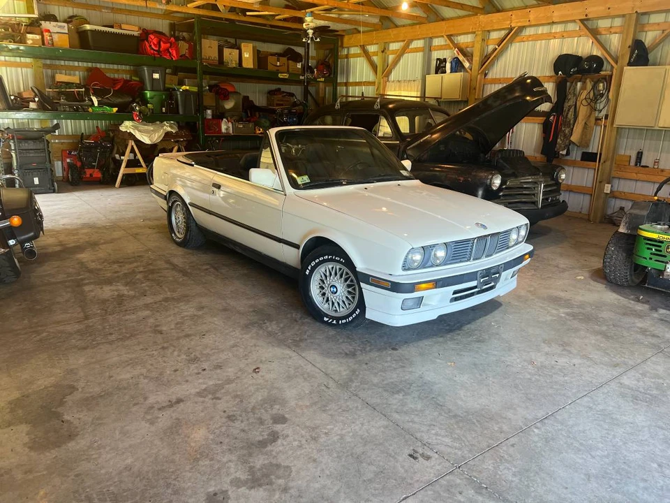 1991 BMW E30 3 Series - Image 2 of 5