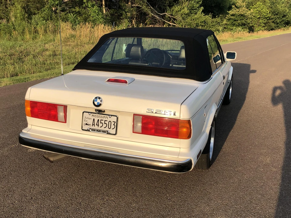 1991 BMW E30 3 Series - Image 14 of 31