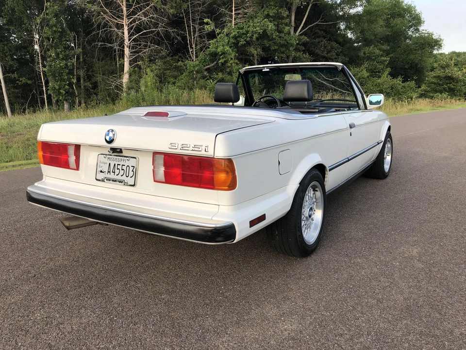 1991 BMW E30 3 Series - Image 28 of 31
