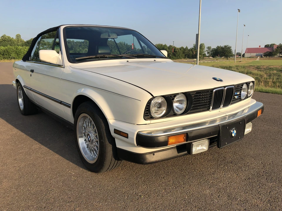 1991 BMW E30 3 Series - Image 19 of 31