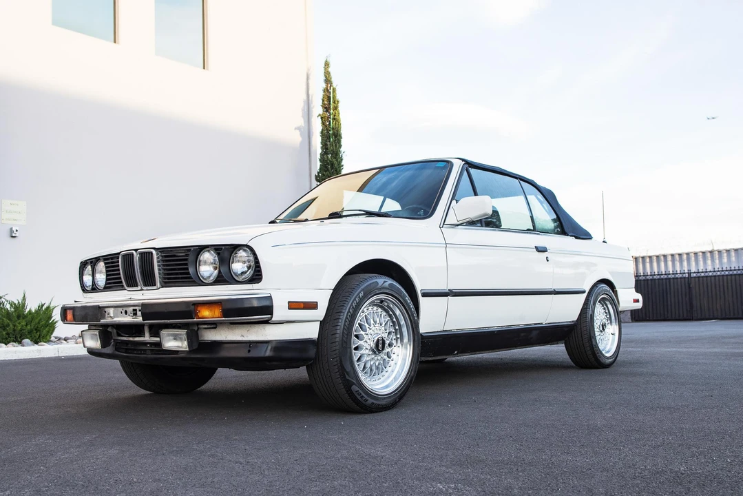 1991 BMW E30 3 Series - Image 12 of 31