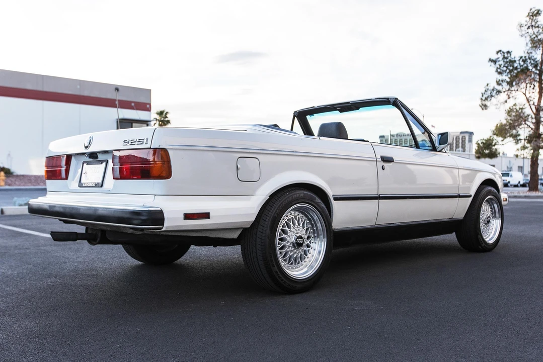 1991 BMW E30 3 Series - Image 8 of 31