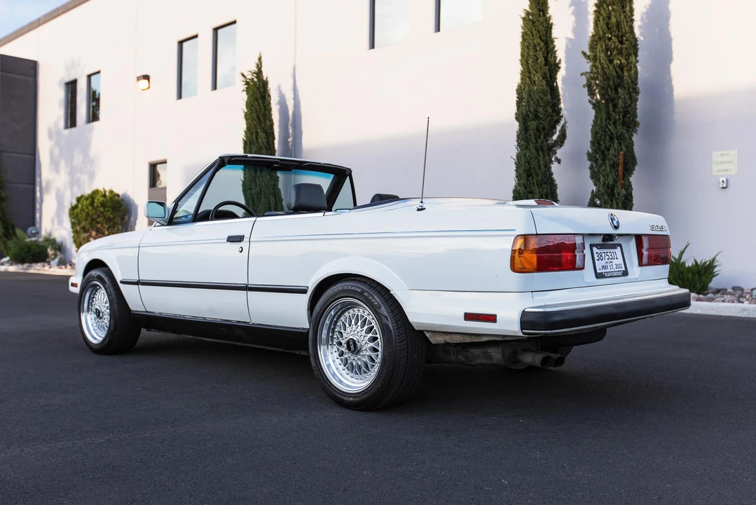 1991 BMW E30 3 Series - Image 7 of 31
