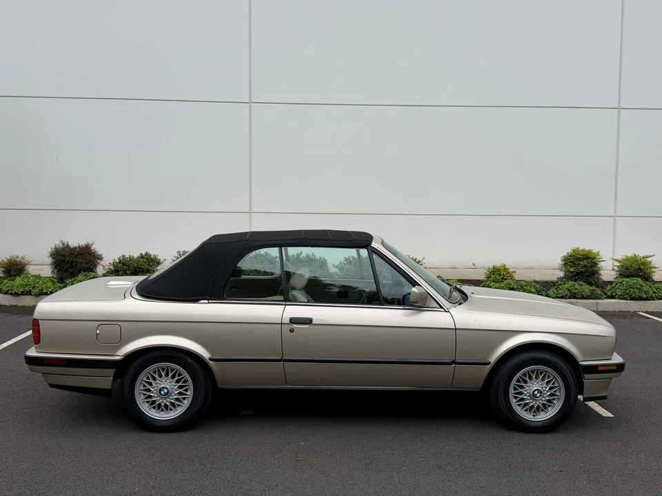 1991 BMW E30 3 Series - Image 17 of 31