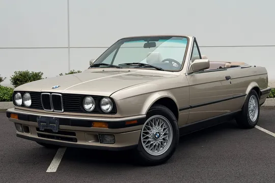 1991 BMW 325i Convertible