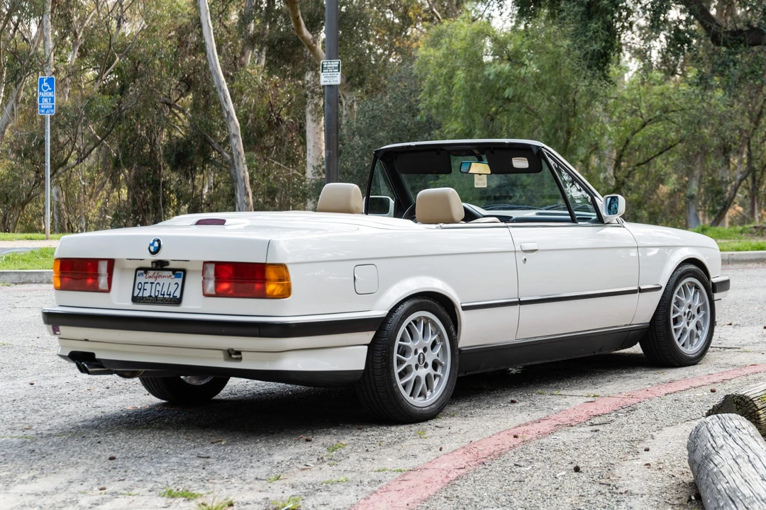 1991 BMW E30 3 Series - Image 7 of 31