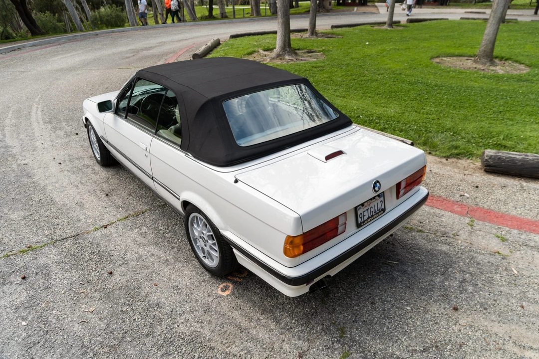 1991 BMW E30 3 Series - Image 26 of 31