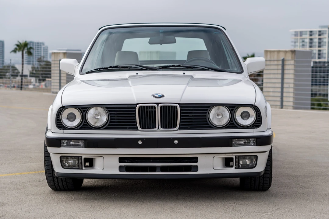 1991 BMW E30 3 Series - Image 2 of 31