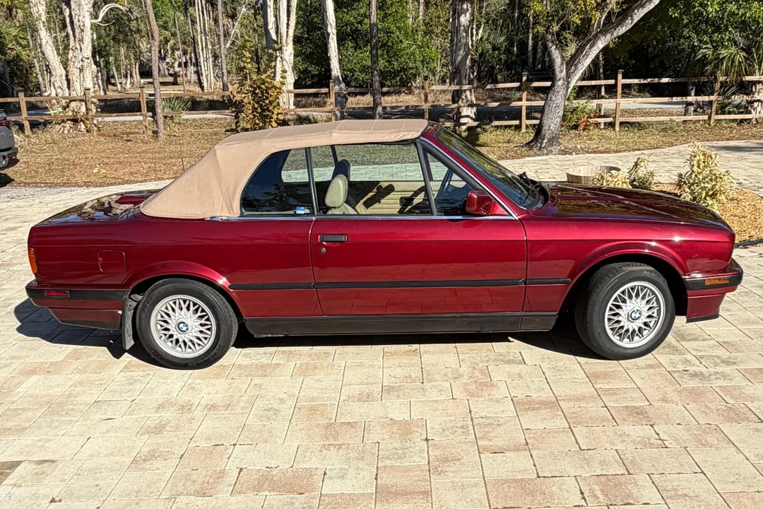 1991 BMW E30 3 Series - Image 4 of 31