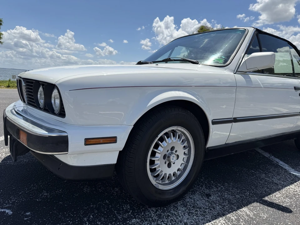 1991 BMW E30 3 Series - Image 20 of 31