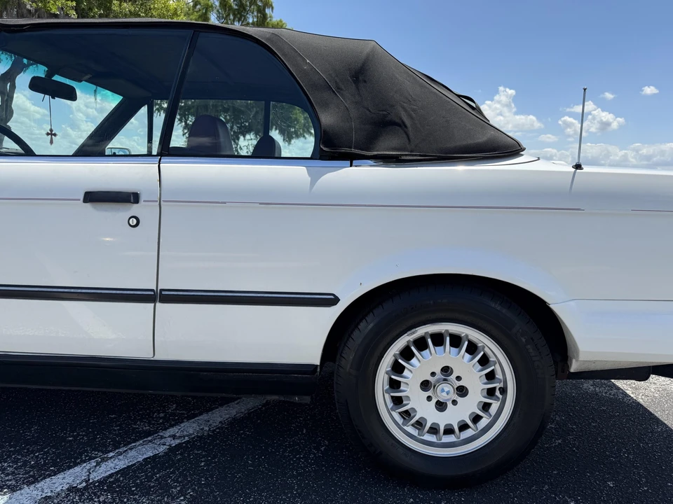 1991 BMW E30 3 Series - Image 22 of 31