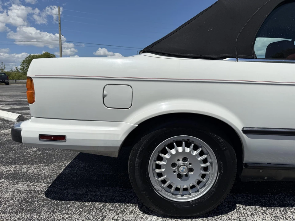 1991 BMW E30 3 Series - Image 28 of 31